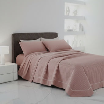 Trapuntino Matrimoniale LAGOM - Percalle Puro Cotone con Piping Artigianale