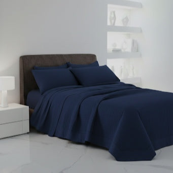 Trapuntino Matrimoniale LAGOM - Percalle Puro Cotone con Piping Artigianale