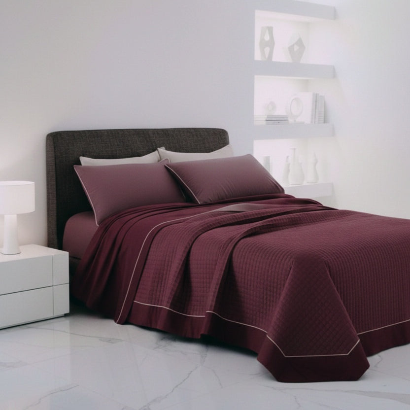 Trapuntino Matrimoniale LAGOM - Percalle Puro Cotone con Piping Artigianale