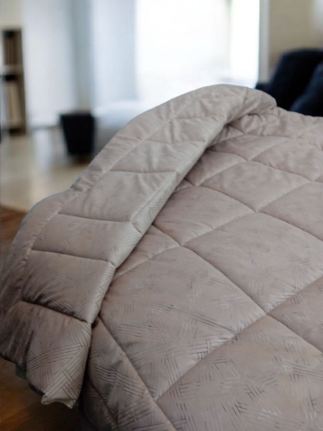 Trapunta Vanessa in velluto glitter – 350 g/m² – Made in Italy