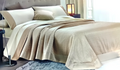 Coordinato Letto Ares – Copriletto + Completo Letto in Cotone Jacquard
