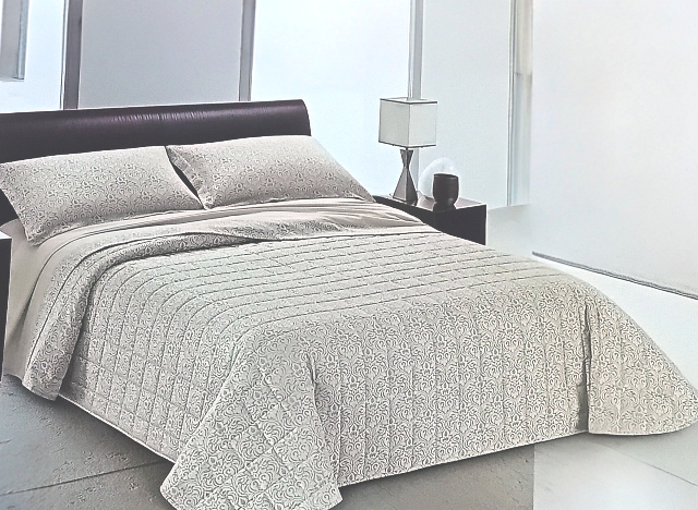 Coordinato Letto Zaira – Copriletto Jacquard + Completo Letto in Cotone