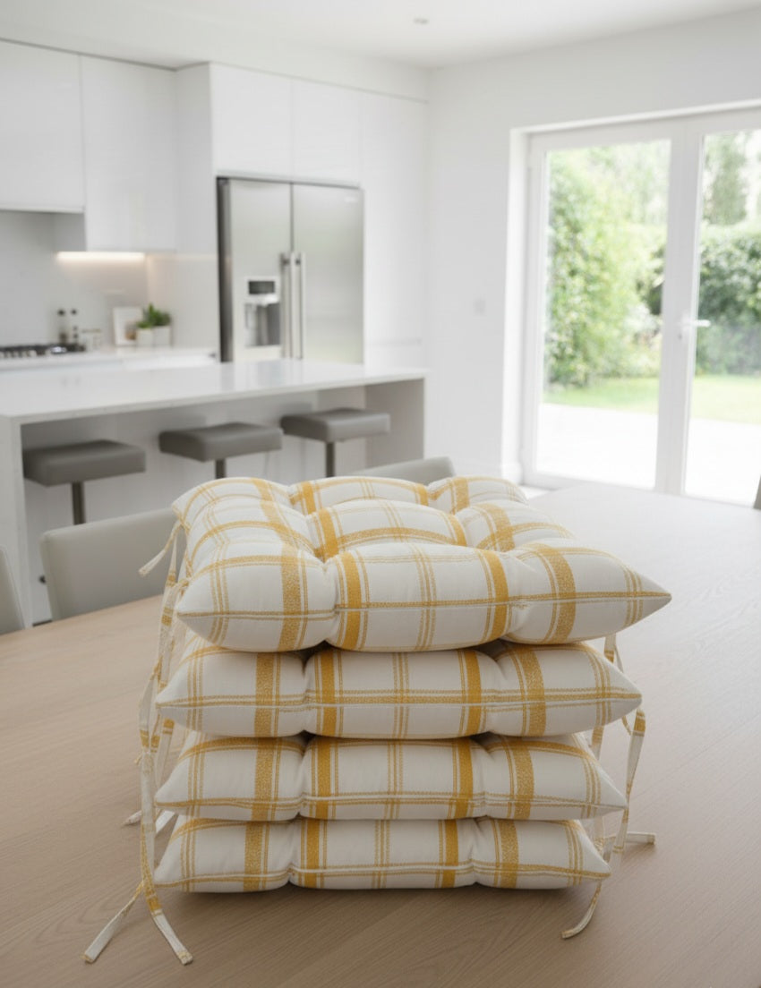 coprisedia in cotone jacquar zaffiro di colore giallo 