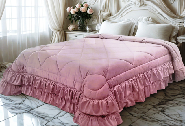 Trapunta Cassandra in velluto di cotone doppia rouche